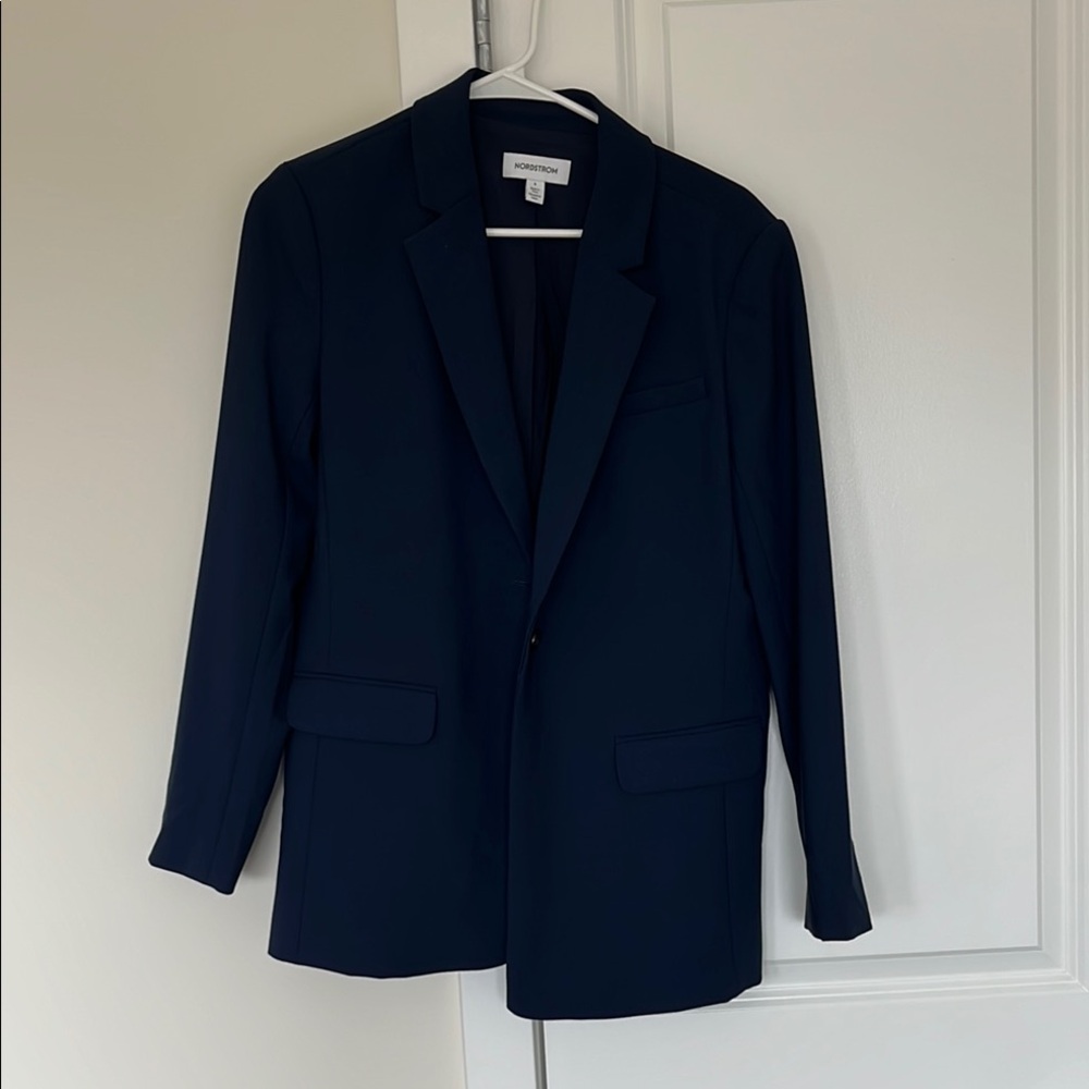 !!NWOT!! ✨Nordstrom Navy Oversized Blazer✨